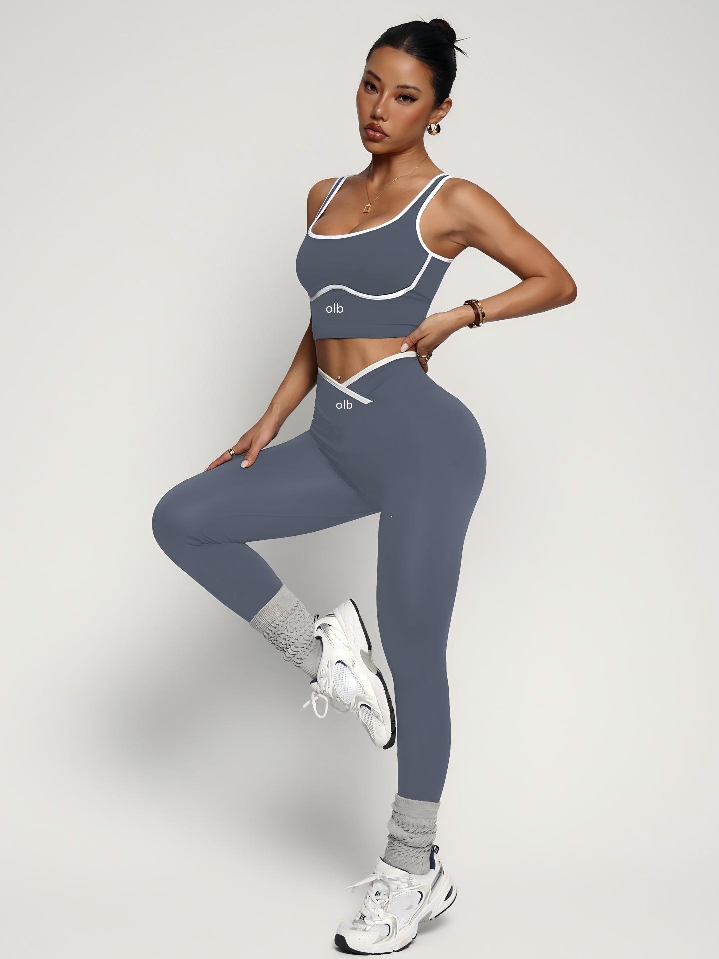 Completo sportivo da donna a 2 - Yoga Y Fitness recensione e prezzo